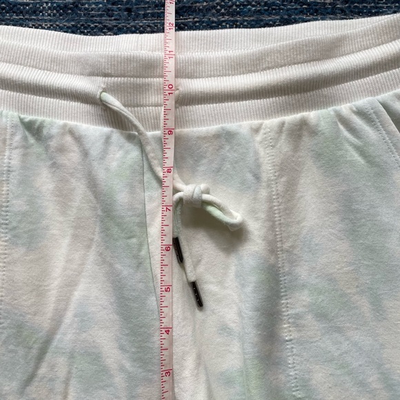 Stars Above tie dye sweatpants - Picture 2 of 8